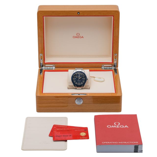 Omega Seamaster 300 233.90.41.21.03.001 Image 7